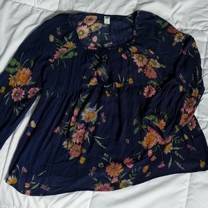 Women's Old Navy Floral Flowy top